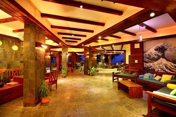 lobby of sinclair bay view hotel