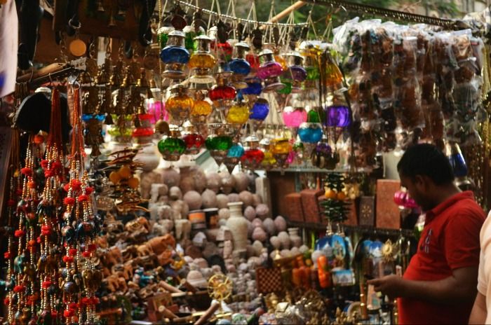 Colaba Causeway - Most popular market in Mumbai