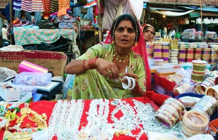 Johari Bazaar in Jaipur, famous for every type of affordable jewellary