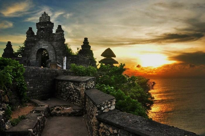 Pura Luhur Uluwatu is a Balinese sea temple in Bali