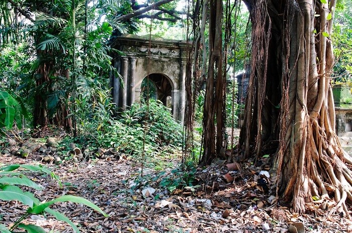 One of the haunted sights at South Park Cemetery In Kolkata