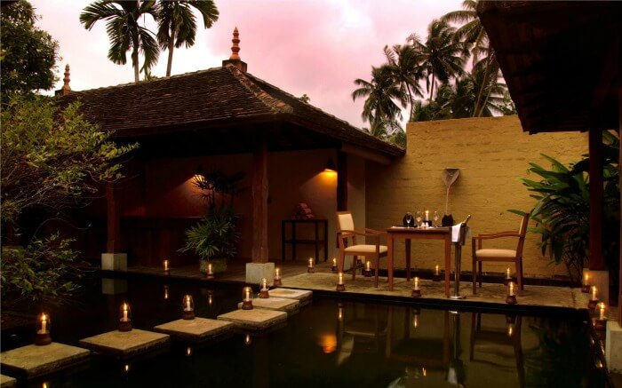SunsetLounge Bar at Saman Villas Hotel in Bentota - for an awesome nightlife in Sri lanka
