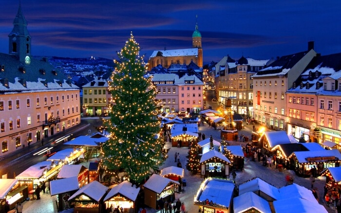 plan-a-christmas-holiday-in-these-beautiful-european-cities