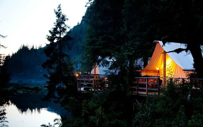 An evening in Clayoquot Wilderness Resort
