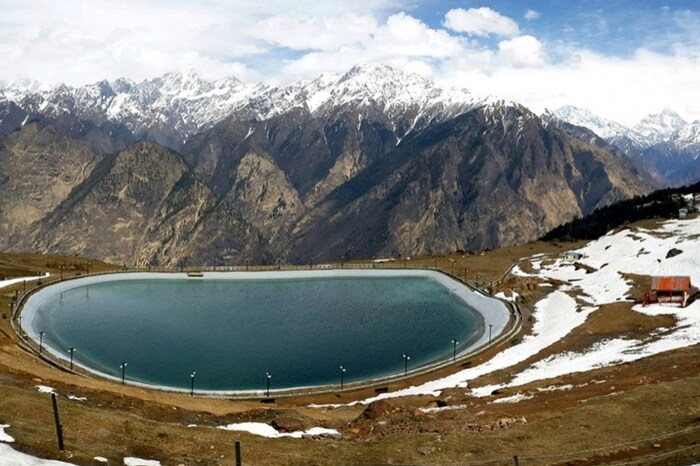 Top view of Auli Artificial Lake on a beautiful day