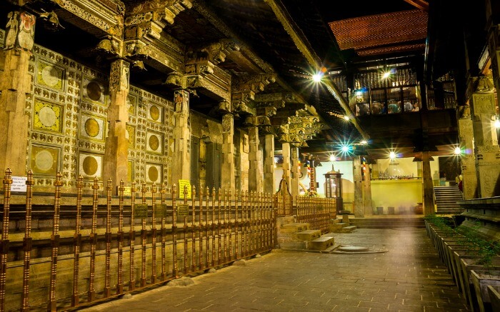 Well-litinteriors of Temple of Tooth Relic in Kandy 