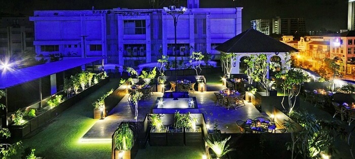 Best 15 Romantic Restaurants In Ahmedabad