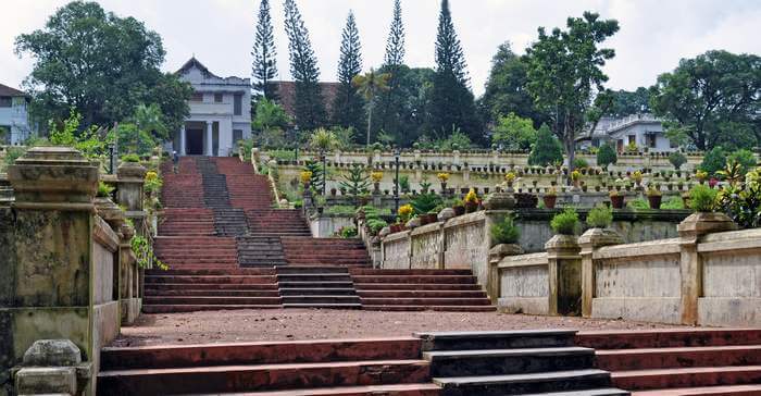 The innumerable steps leading to Hill Palace in Cochin