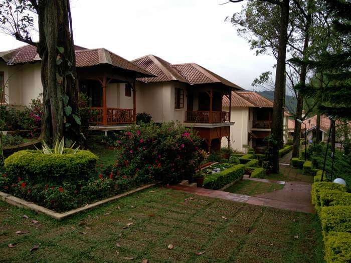 The cottages of KTDC Tea County in Ikka Nagar