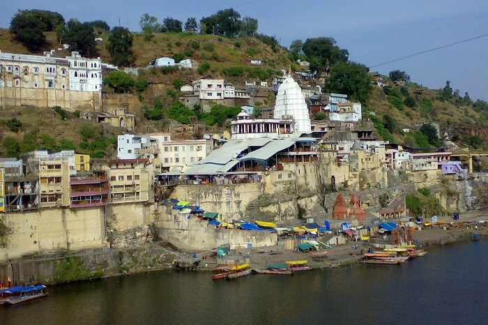 The riverside ghat at Omkareshwar in Madhya Pradesh