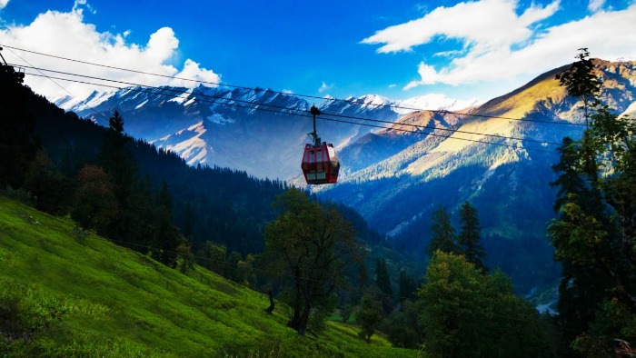 Enjoy Ropeway in Manali on your honeymoon