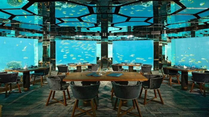 Anantara Kihavah Villas - an underwater restaurant and wine cellar