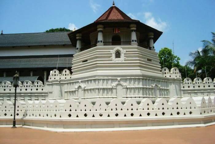 Temple of Tooth in Kandy