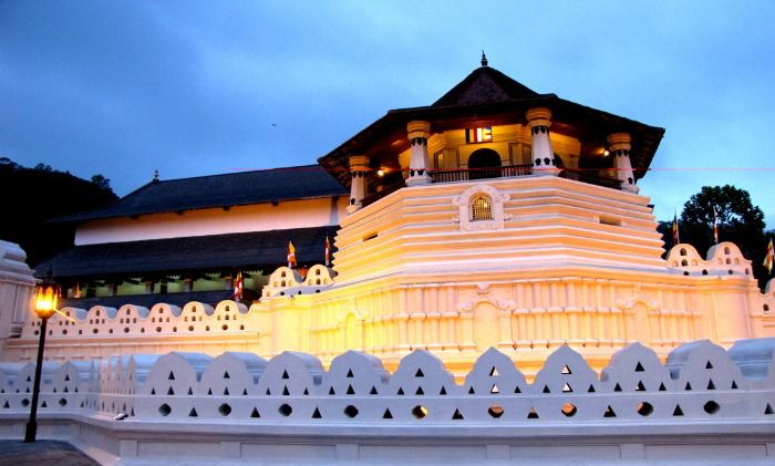 Temple of Tooth Kandy in Sri Lanka