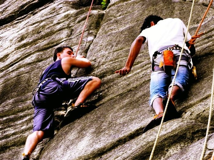 Instructor-led rock climbing in Madhya Pradesh