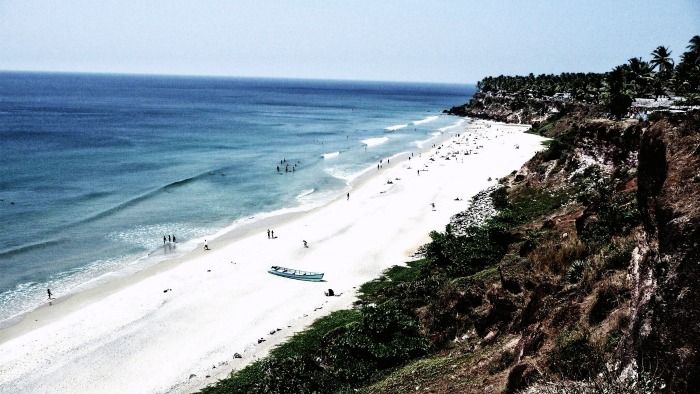 A striking silver sandy view of Varkala beach