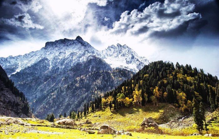 Pahalgam in Jammu & Kashmir