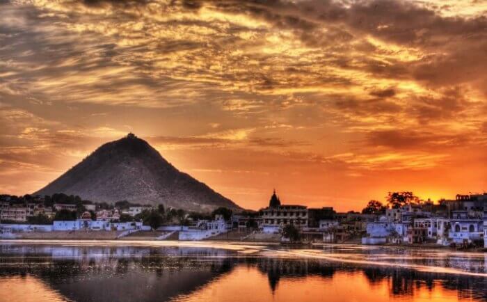 A rainy evening in Pushkar