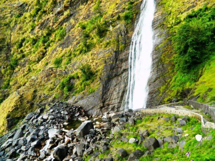 Located in Uttarakhand, Birthi falls are one of the best waterfalls near Delhi NCR region