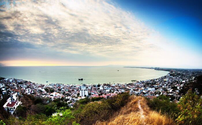 The panoramic view of Mexico’s horizon