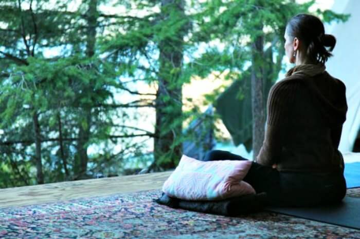 Reconnect With Your Soul At These 10 Yoga Retreats In India
