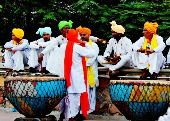 Performers at Delhi Haat