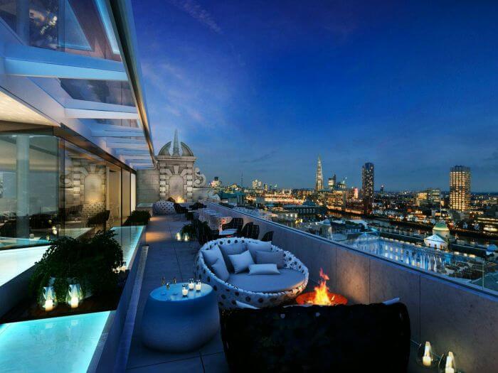 Radio bar in London