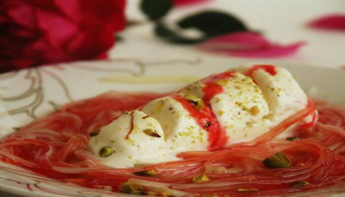 The syrupy goodness of Kulfi Faluda