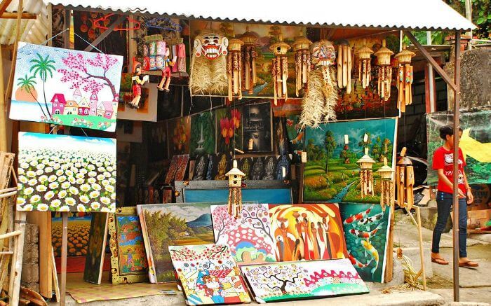 Tegallalang Handicraft Village is one of the best Bali shopping centers