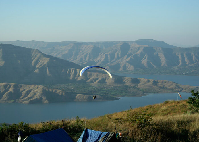 You can try paragliding at Panchgani
