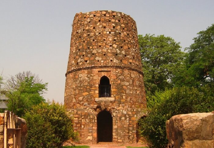 Chor Minar in Hauz Khas