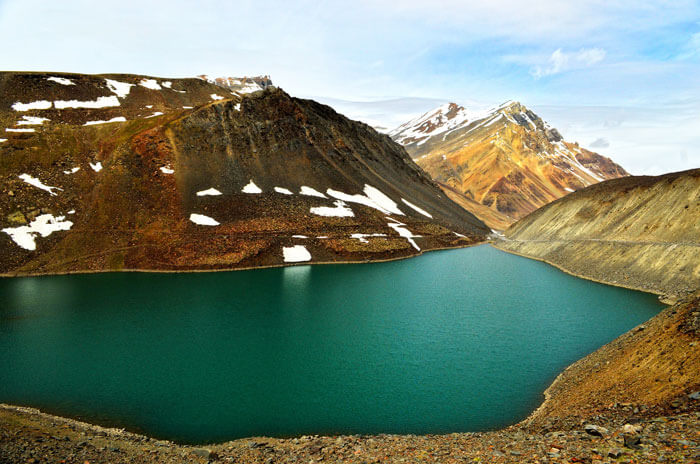 The stunning beauty of Suraj Tal Lake in Himachal Pradesh