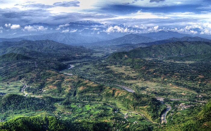 A beautiful view of the Annapurna trekking circle at Bandipur