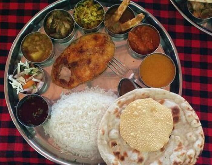 Traditional Goan cuisine at Starlight hotel