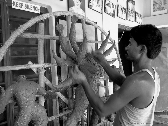A craftsman at Amadubi in Jharkhand - A place unexplored in India