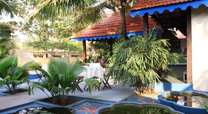 Casa Baga has a really impressive colorful decor