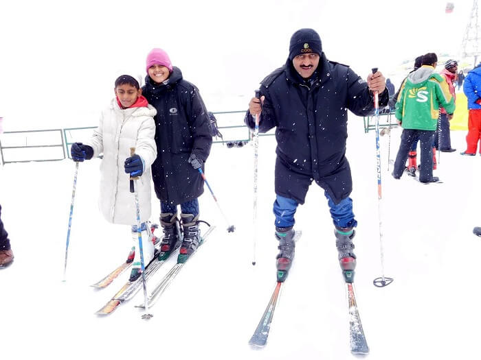 Skiing in Gulmarg