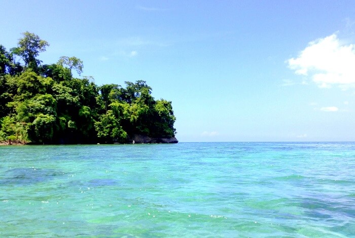 Approaching the Red Skin Island