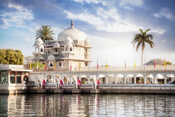 The beautiful Lake Palace sitting upon Lake Pichola is the most important place to visit in Udaipur
