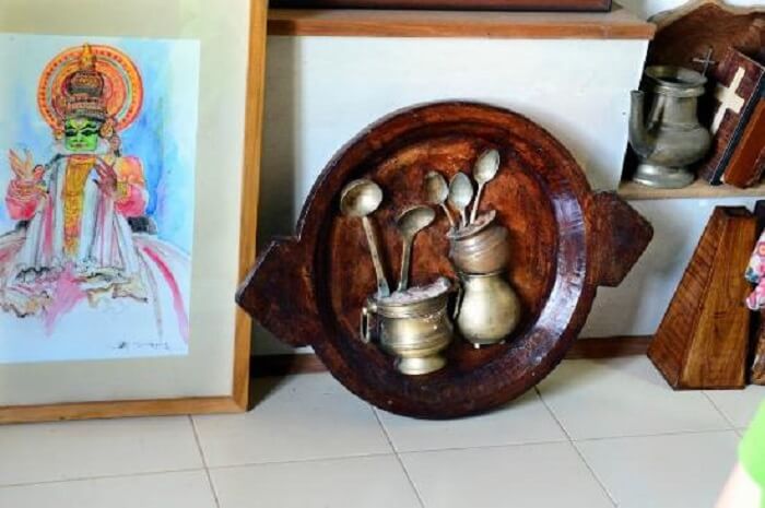 Mozart Art Gallery is a popular museum in Kerala