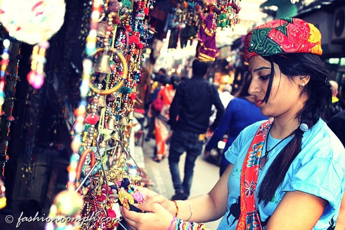 Shopping for trinkets and handicrafts in Sarafa Bazar is one of the best things to do in Pushkar