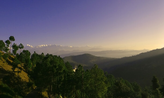hill station Kausani for honeymoon India