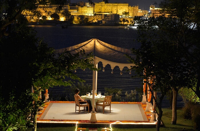 Lakeside dining at the Oberoi Hotel in Udaipur