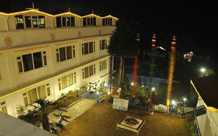 Stay in Little Tibet to have a wonderful trip to Darjeeling