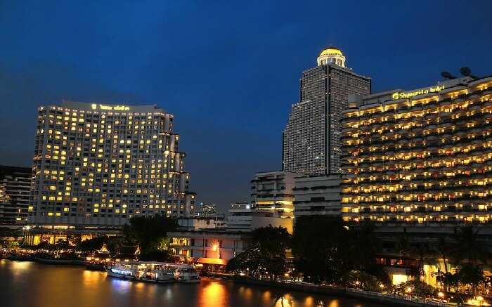 Shangri La hotel is one of the leading luxury hotels in Bangkok