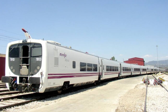 The nine-coach Talgo train consists of two Executive Class cars, four Chair Cars, a cafeteria, a power car and a tail-end coach for staff and equipment.