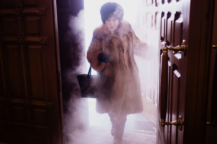 A woman bears the cold of Oymyakon in winters to visit a cathedral