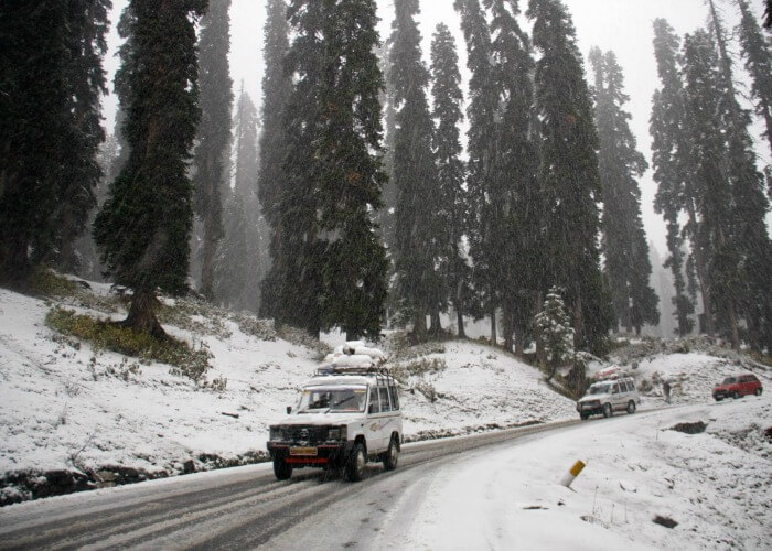 Car ride in snow during winters