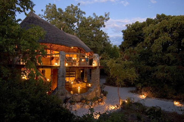 An outside view of the Nkwichi Lodge