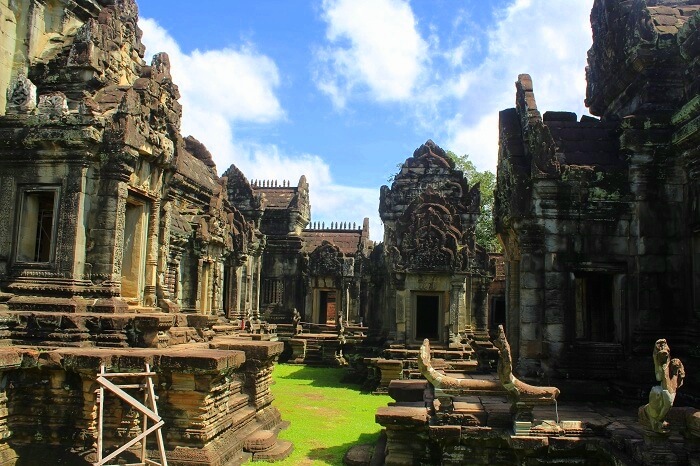 Architecture of temples in Cambodia